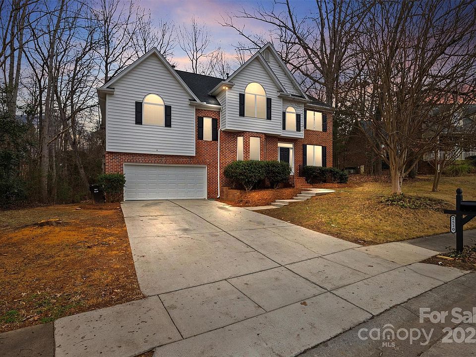 1st image of 2520 Barrington Ct