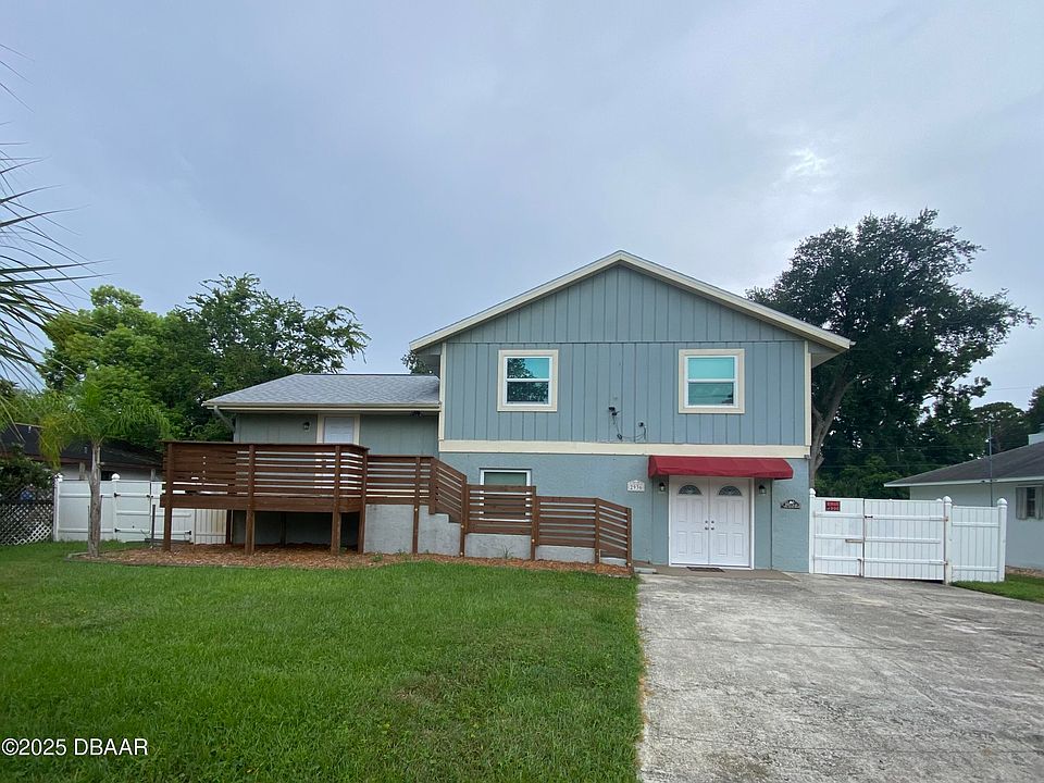 1st image of 2936 Travelers Palm Dr