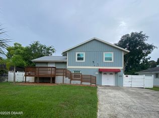 2936 Travelers Palm Dr, Edgewater, FL 32141