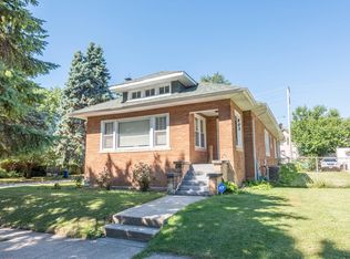 802 N 7th Ave, Maywood, IL 60153