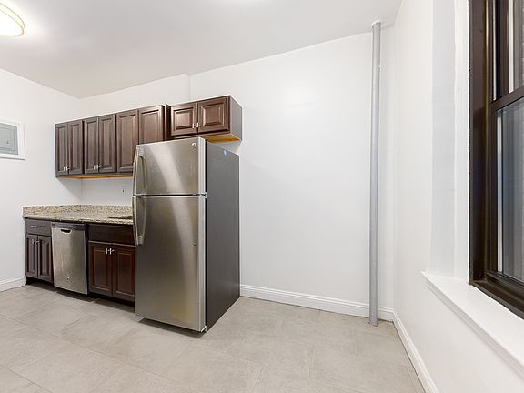 4th image of 43-09 47th Ave #2L