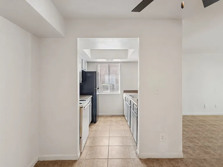 Terravita Apartments — Photo 14