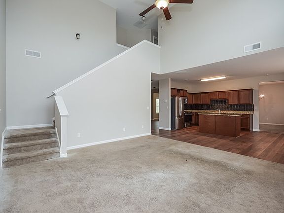 4th image of 3850 Cameron Trl SE