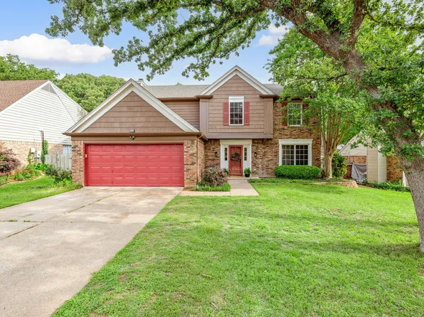 516 Briarcroft Dr, Grapevine, TX 76051