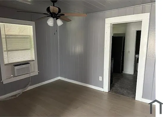 2430 Altoona St — Photo 3