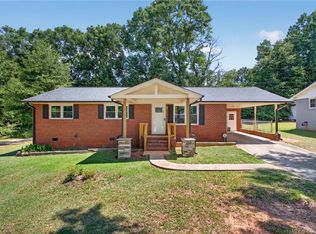 815 Winston Dr, Anderson, SC 29624