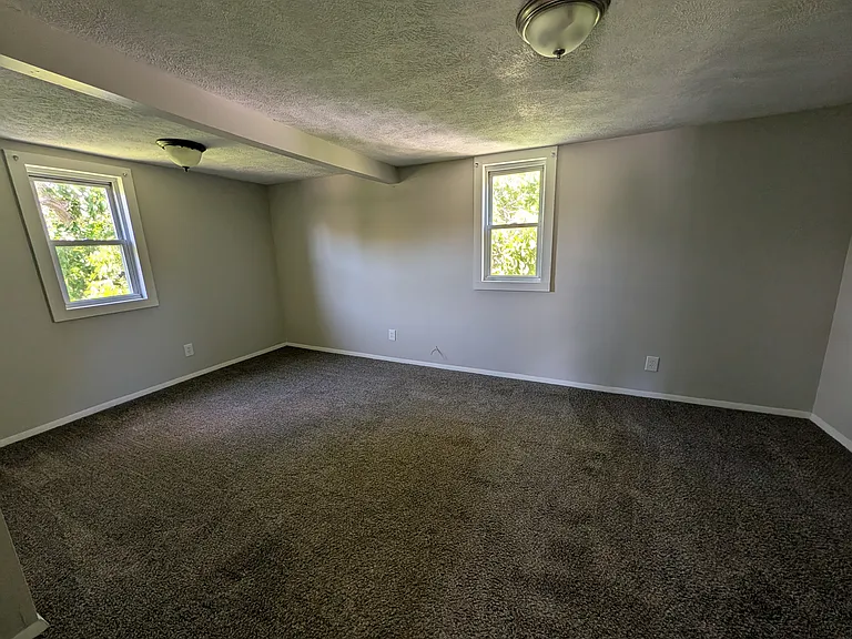 262 Blakeslee St — Photo 21