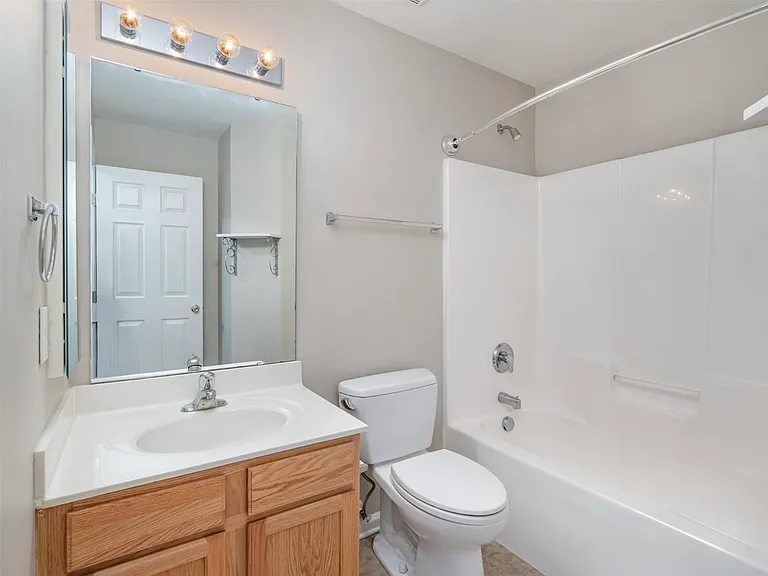 7800 Antique Cir — Photo 11
