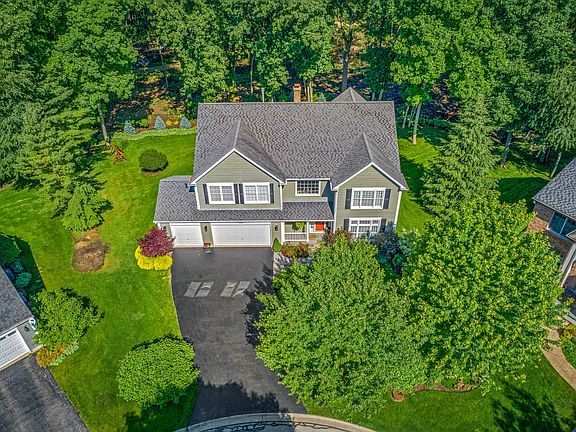 3rd image of 13355 Ashford Dr
