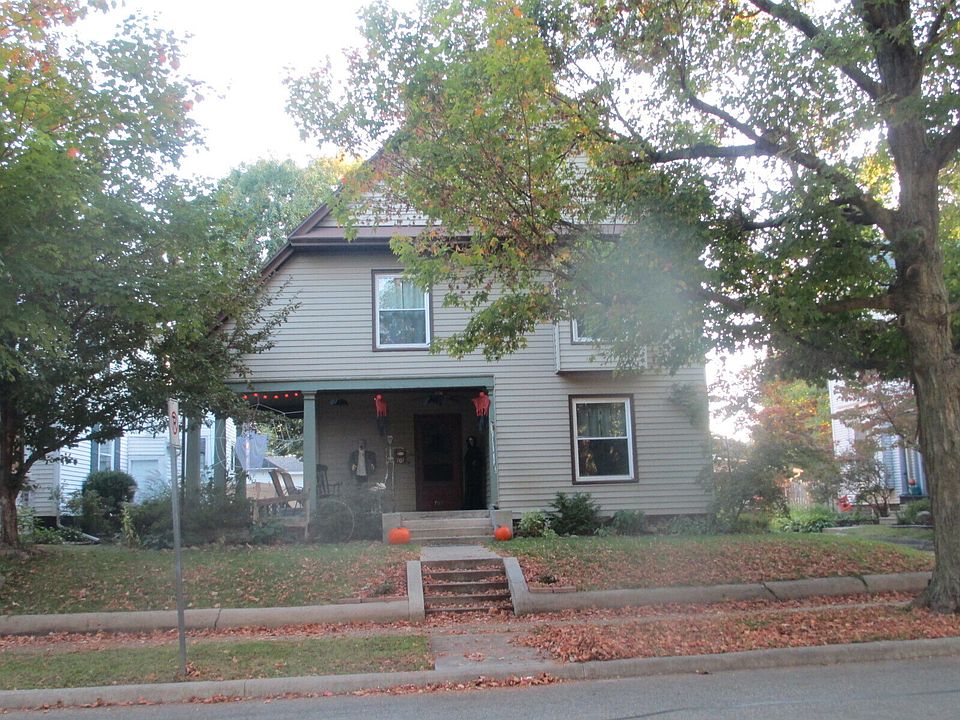 1st image of 707 W Main St