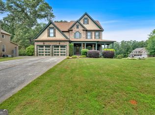 17 River Walk Pkwy, Euharlee, GA 30145