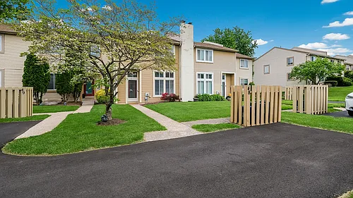 48 Cartlane Cir Photo 1