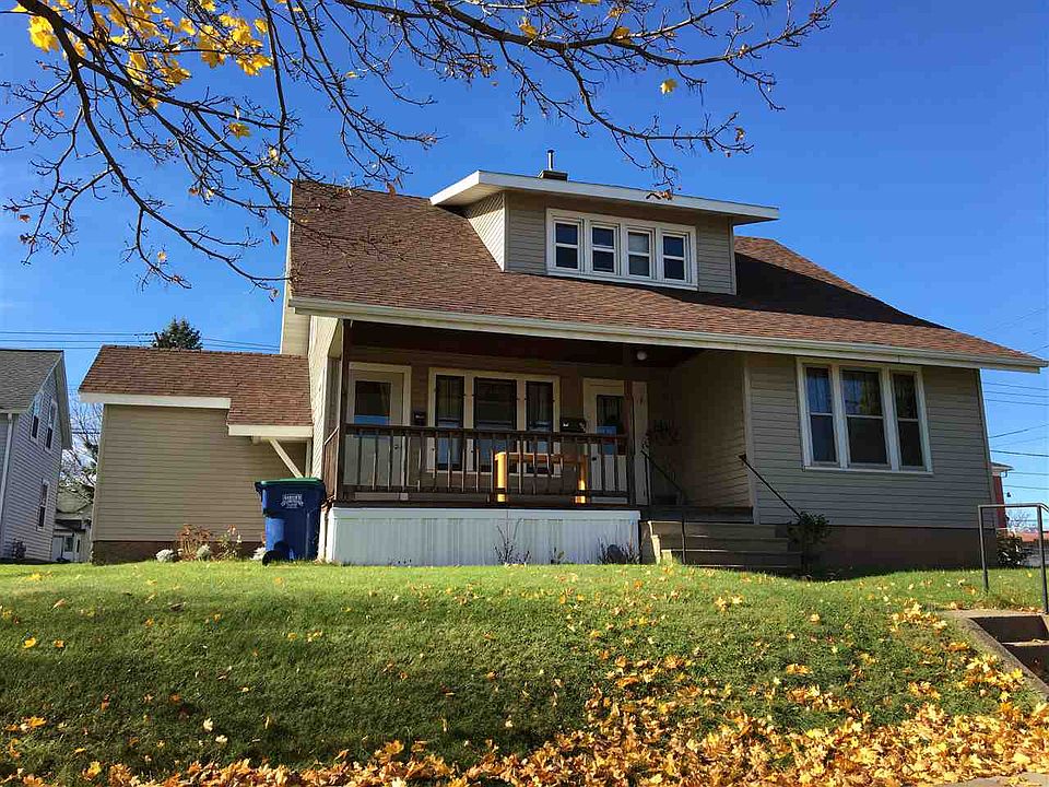 1st image of 902 S 1st Ave