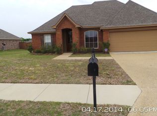 135 Millhouse Dr, Madison, MS 39110