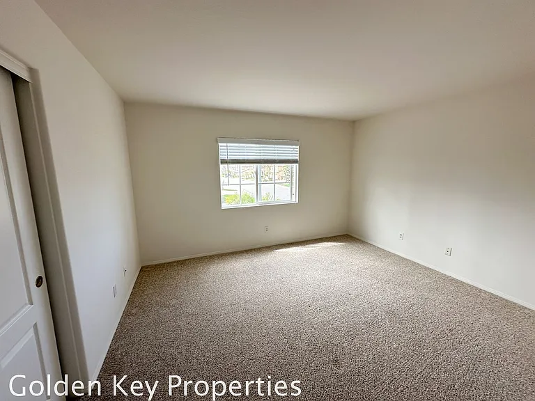 1188 Abelia Ave — Photo 14