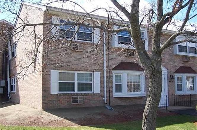 1st image of 20 Washington Park Dr #7