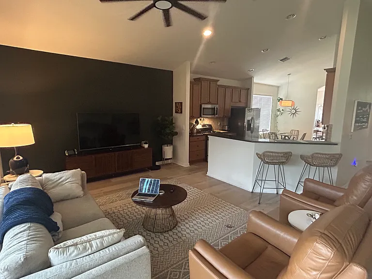 11405 Camden Yard Ln — Photo 6