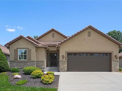 1415 SW Antiquity Dr, Lees Summit, MO, 64081