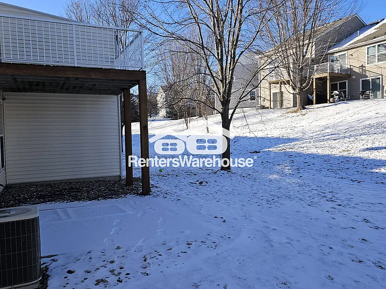 7648 Century Blvd — Photo 21