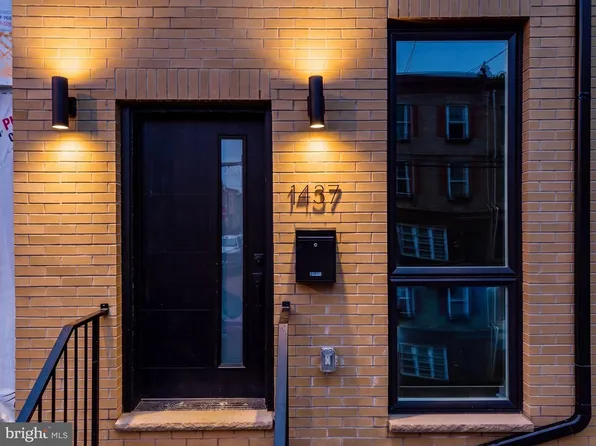 1437 S 8th St, Philadelphia, PA 19147