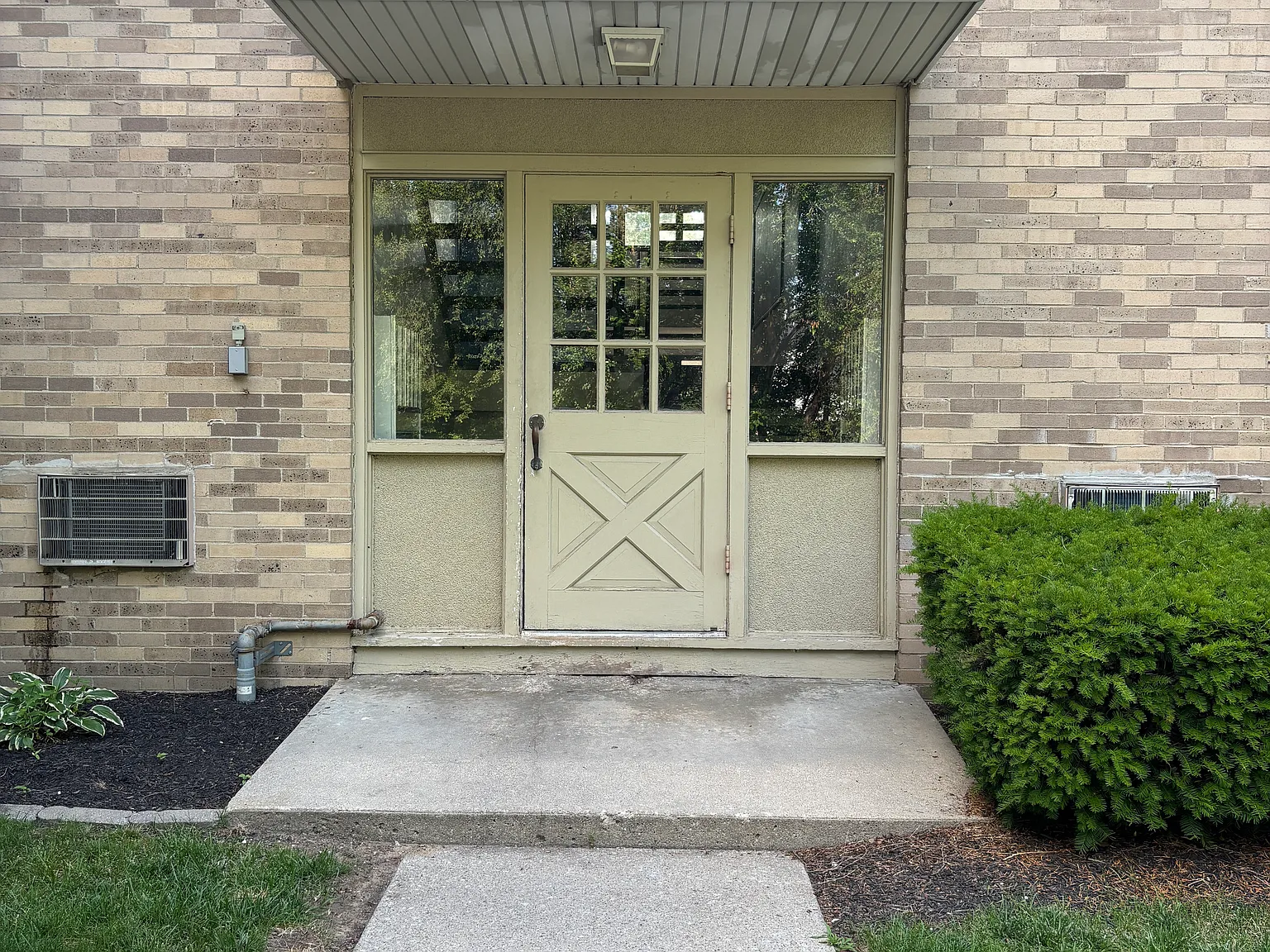 1 bed, $775 — Photo 1