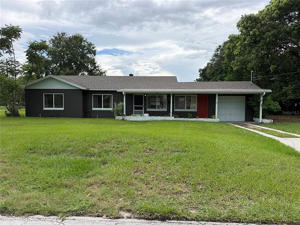 710 Winthrop Pl