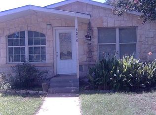 2403 Harding St, Dallas, TX 75215