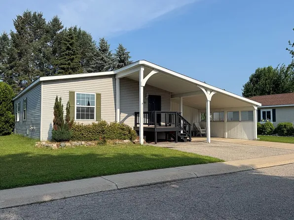 6685 M 66 N #52, Charlevoix, MI 49720