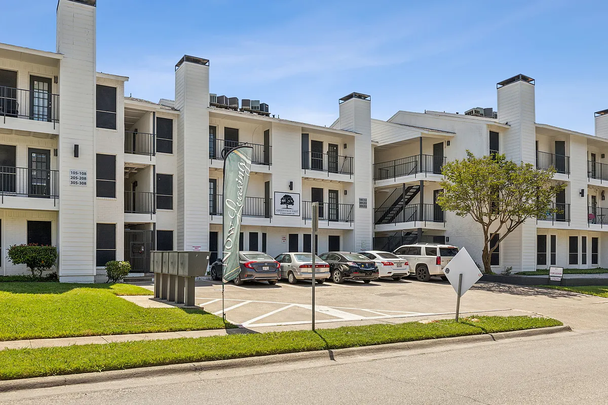 Building Photo - Greenville East