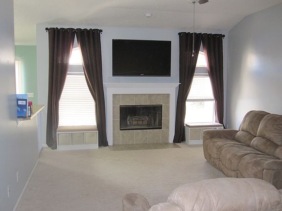 5th image of 4450 Summer Walk Ct
