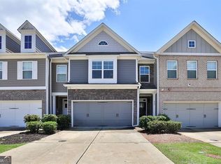 829 Arbor Crowne Dr, Lawrenceville, GA 30045