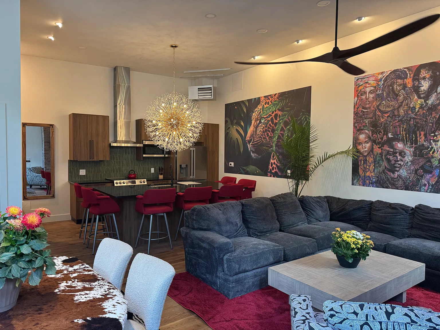 3 bed, 3.5 bath, 2000 sqft, $2,500 — Photo 3