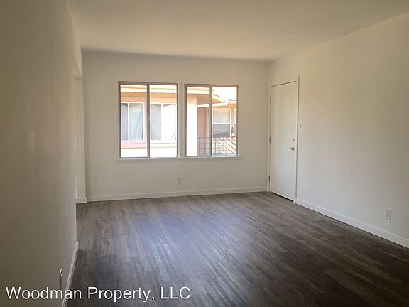 3rd image of 6100 Woodman Ave APT 4
