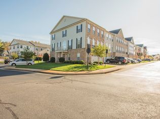 2918 Murano Way, Glen Allen, VA 23059