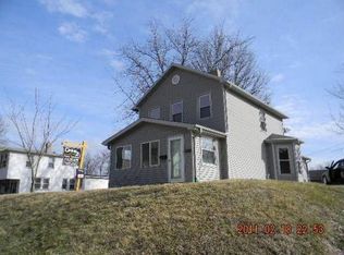 604 N Garfield Ave, Burlington, IA 52601