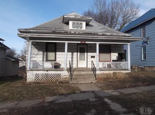 307 1st Ave, Audubon, IA 50025