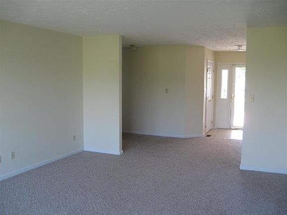 5th image of 714 Brindle Ln