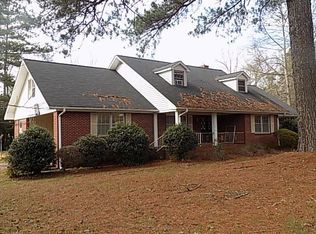 95 N Fairlawn Dr, Carrollton, GA 30117