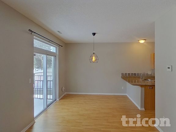 4th image of 16476 Jarrett Cir