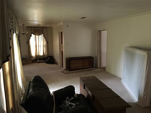 5th image of 861 Glen Arbor Dr