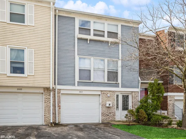 2011 Oxford Ct, Schaumburg, IL 60194