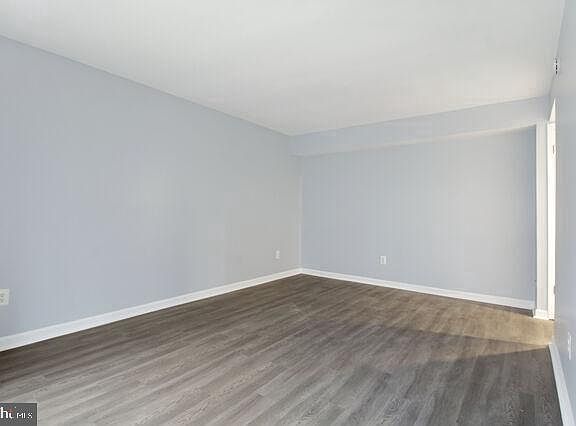 3rd image of 6035 Majors Ln APT 2-D8