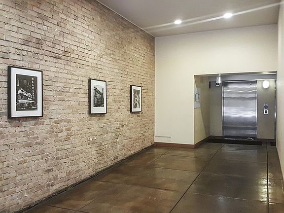5th image of 1635 W Belmont Ave APT 519