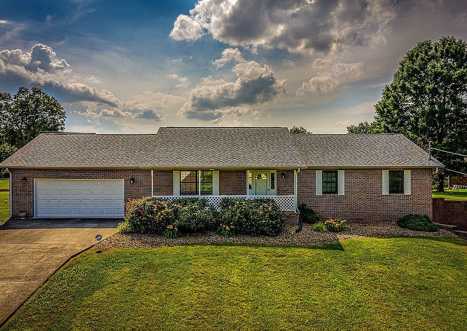 1st image of 4962 Cotton Wood Ln