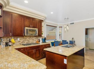 2538 Summit Gln, Escondido, CA 92026