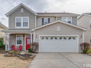 320 Trayesan Dr, Holly Springs, NC 27540