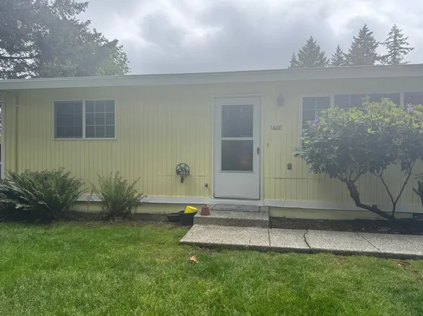 1608-1610 160th St S, Spanaway, WA 98387