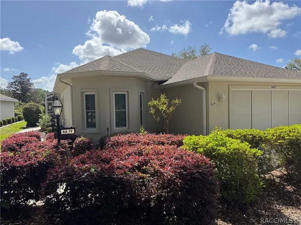 6619 W Cannondale Dr, Crystal River, FL 34429