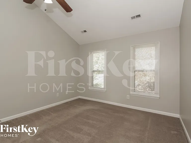 7906 Trotter Rd — Photo 8