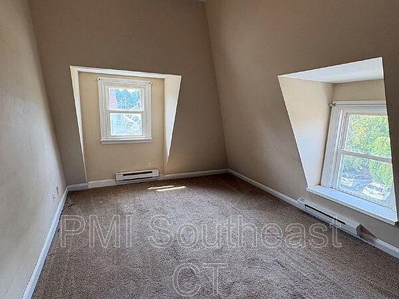 4th image of 285 Montauk Ave Unit 6